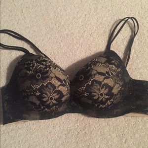 Victoria’s Secret Angels Secret Embrace